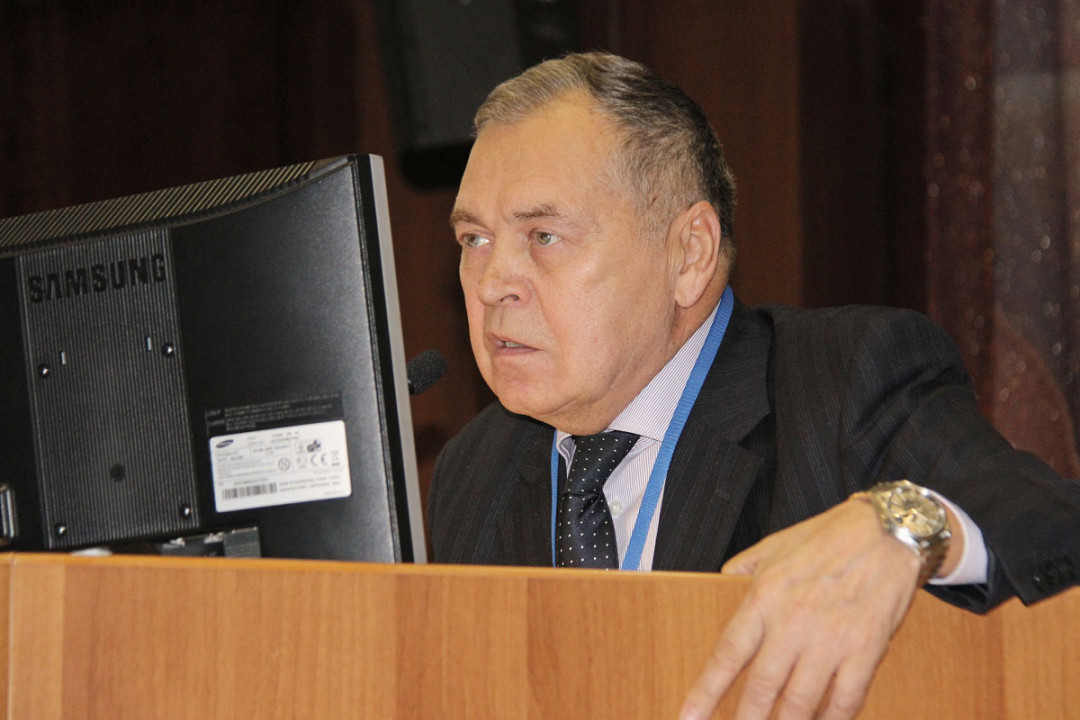 
                                                                            Миннуллин Ильдар Пулатович д.м.н., профессор, Заслуженный врач Российской Федерации
                                                                              