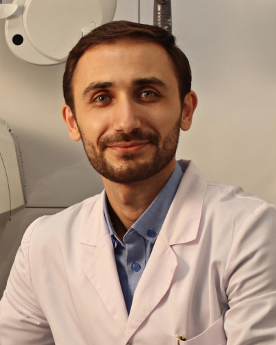 Доктор: Папанян Санасар Сурикович