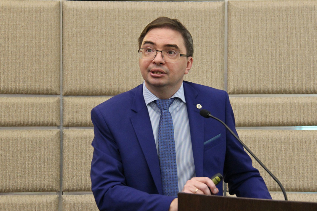 
                                                                            Сычев Дмитрий Алексеевич доктор медицинских наук, профессор, член-корреспондент РАН, проректор по развитию и инновациям, заведующий кафедрой клинической фармакологии и терапии РМАНПО Минздрава России
                                                                              