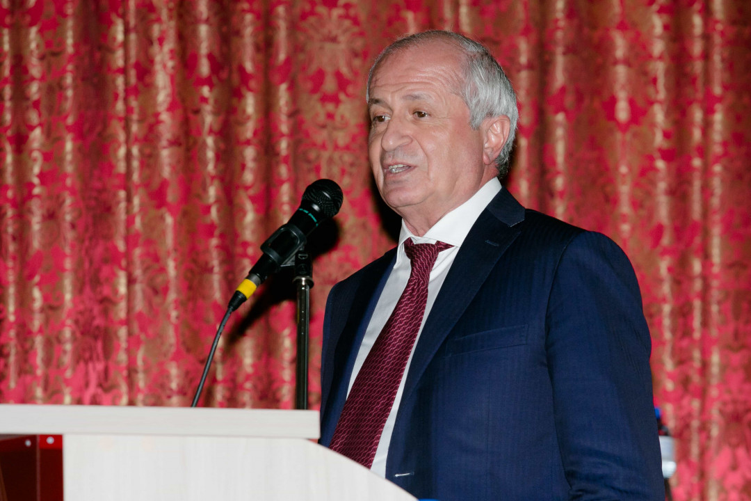 Таварткиладзе Георгий Абелович Профессор, директор ФГБУ «РНКЦ Аудиологии и слухопротезирования ФМБА России»